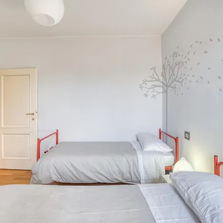 Guesthost - Bright San Martino In Campo