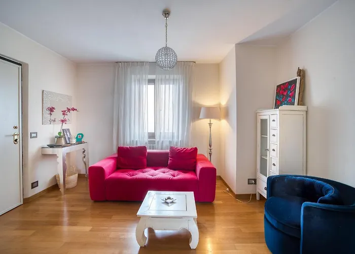 Guesthost - Bright Lägenhet *